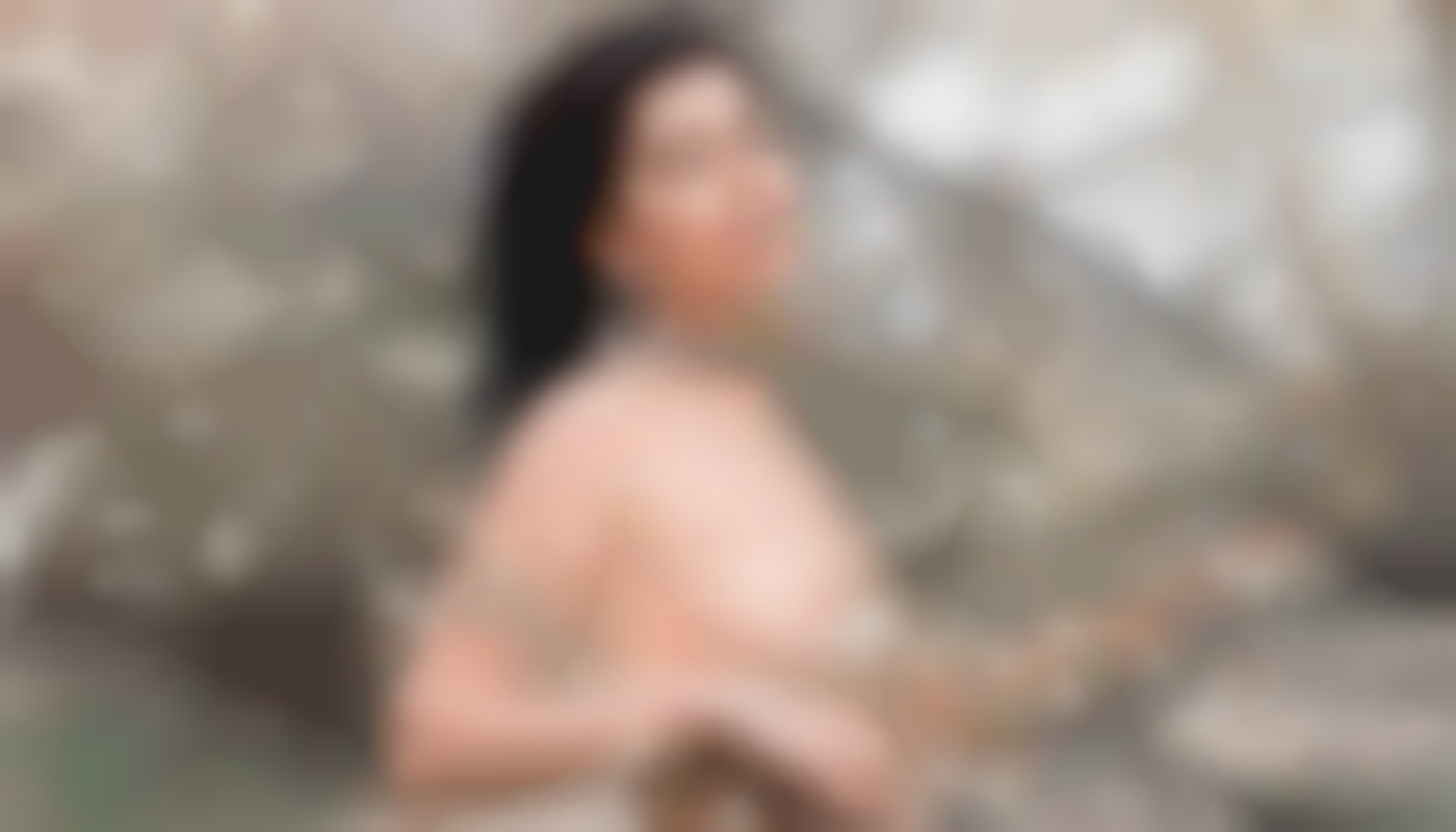 Comment les lignes téléphoniques érotiques renforcent la confiance en soi chez les hommes gays ?